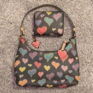 🎉SALE🎉 Dooney & Bourke Heart Purse/Wallet